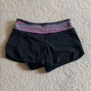 Lululemon running shorts size 4